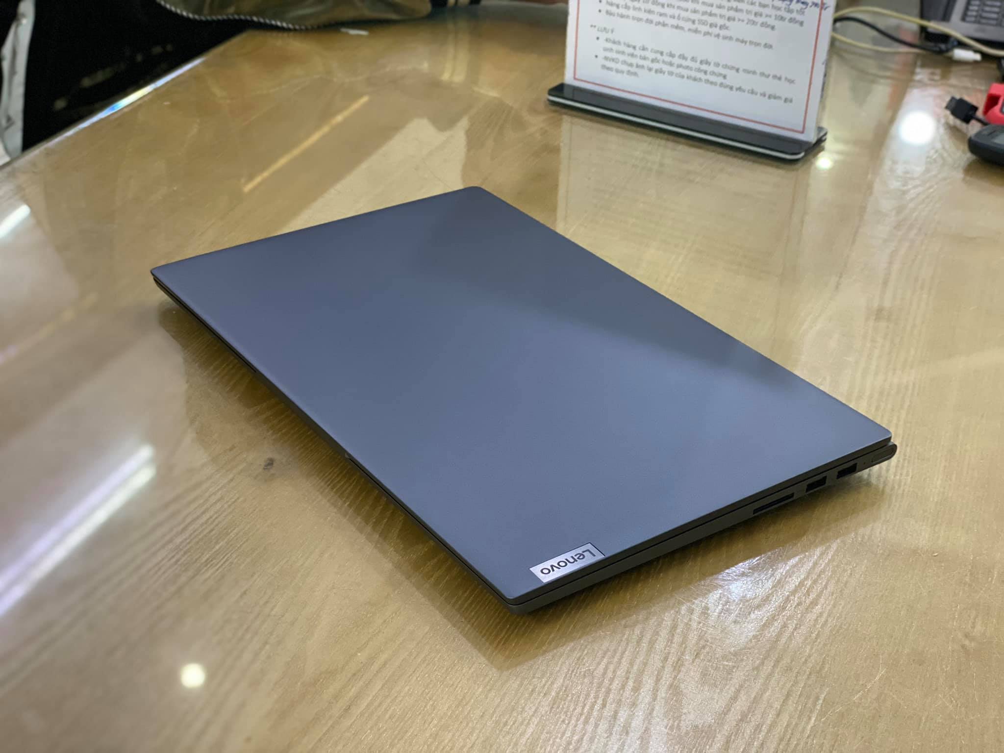 Laptop Lenovo IdeaPad Slim 7-7.jpg